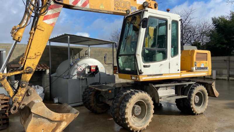 OmecoHub - LIEBHERR A900